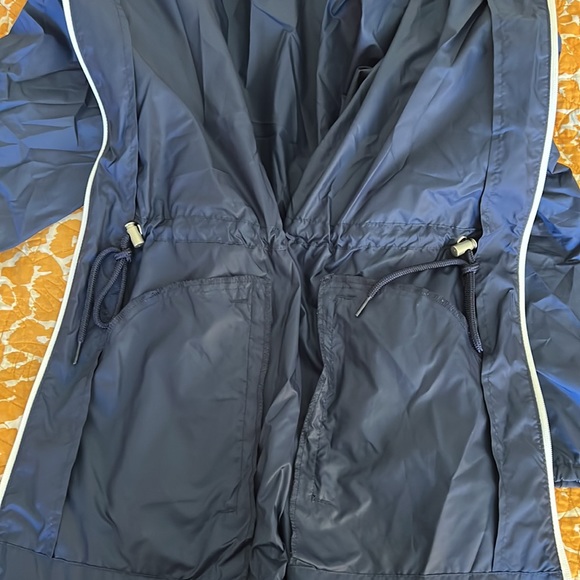 Old Navy rain jacket - Picture 4 of 4